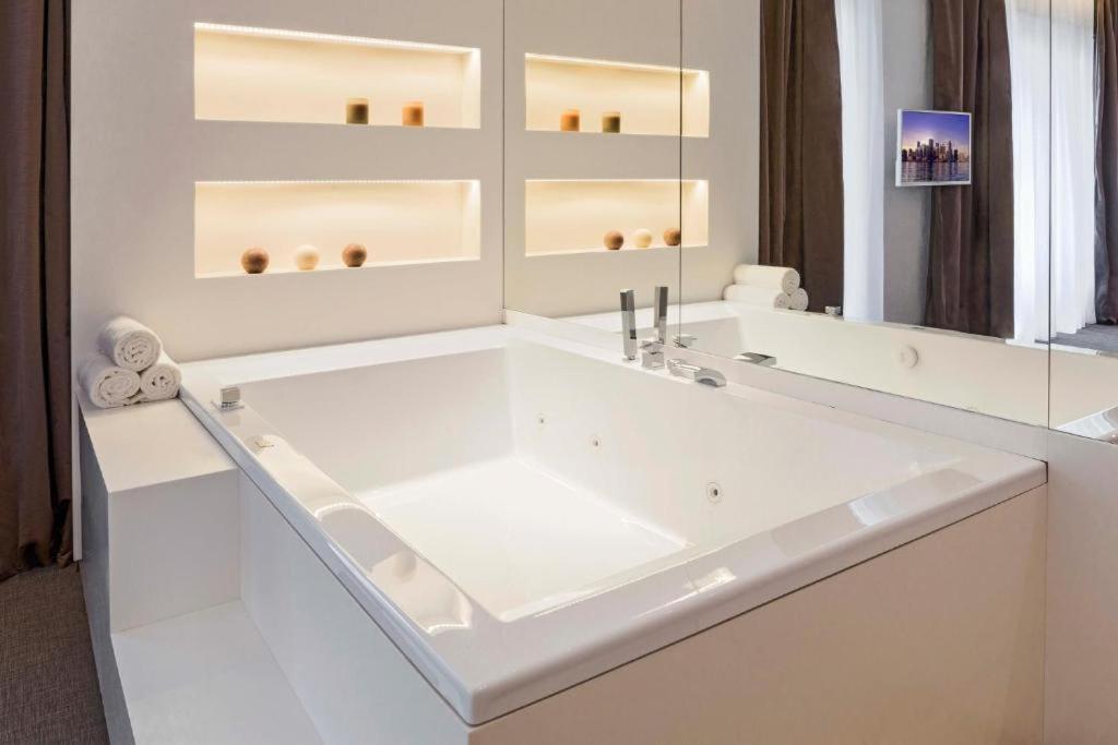 Dilman Luxury Stay Bari Esterno foto